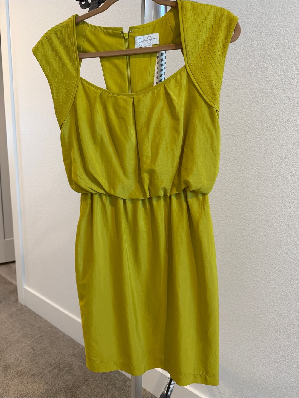 Jessica Simpson Chartreuse Cap-Sleeve Blouson Mini Dress